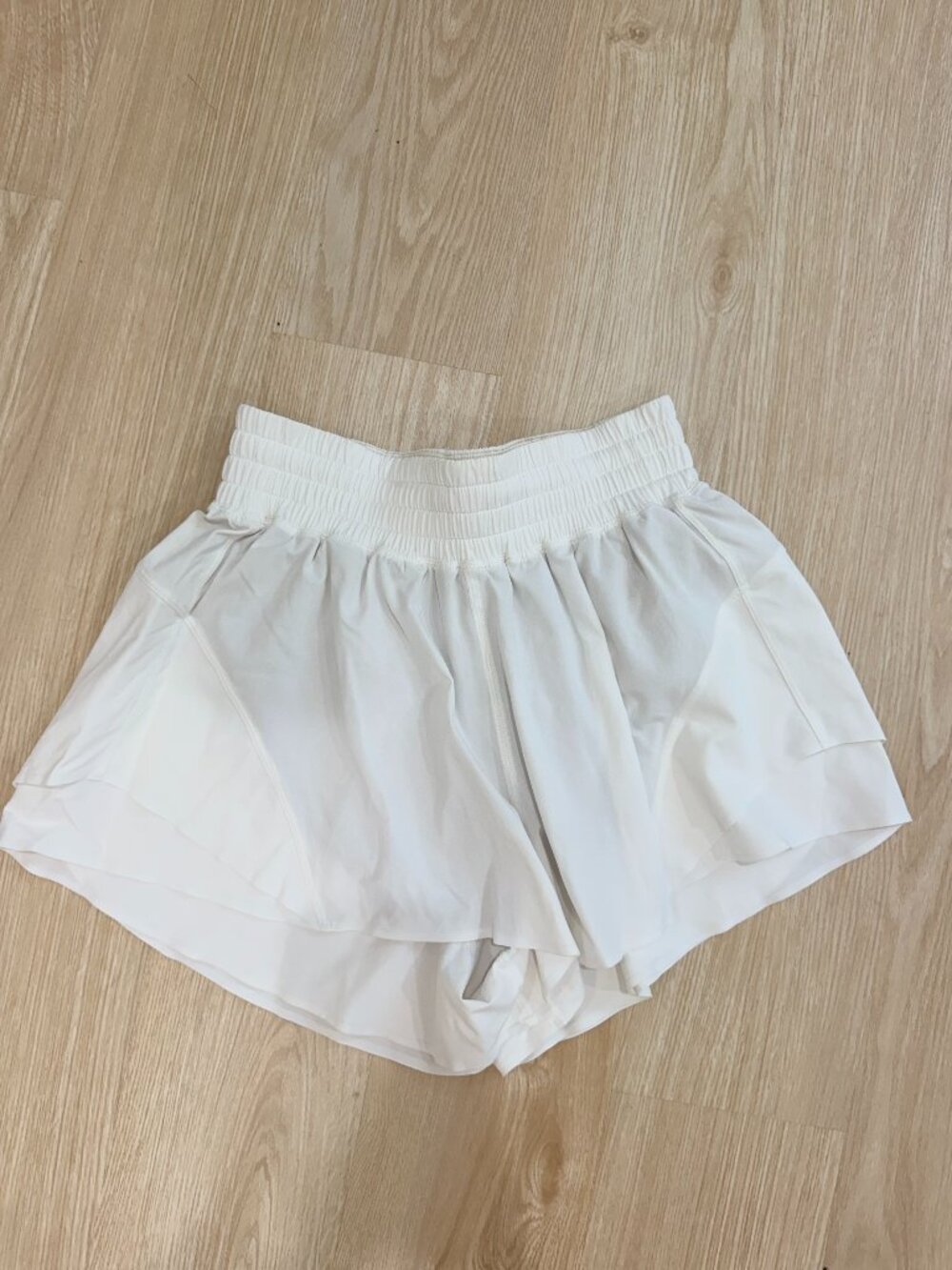 Lululemon white shorts